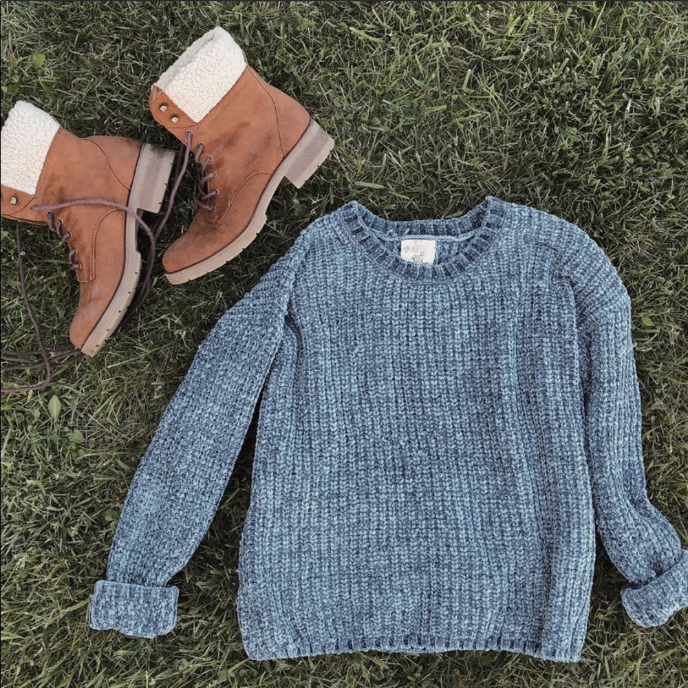 Hippie Rose Blue Sweater